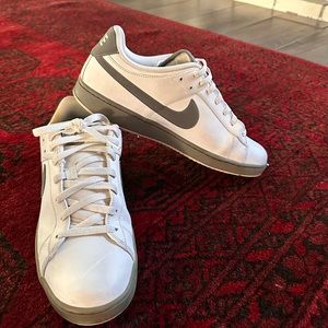 Nike Mens Shoes